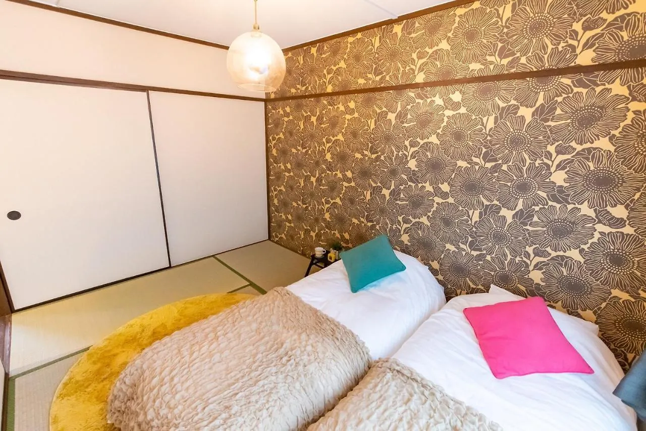 Elle'S Hakone-Yumoto Guest House Хаконе